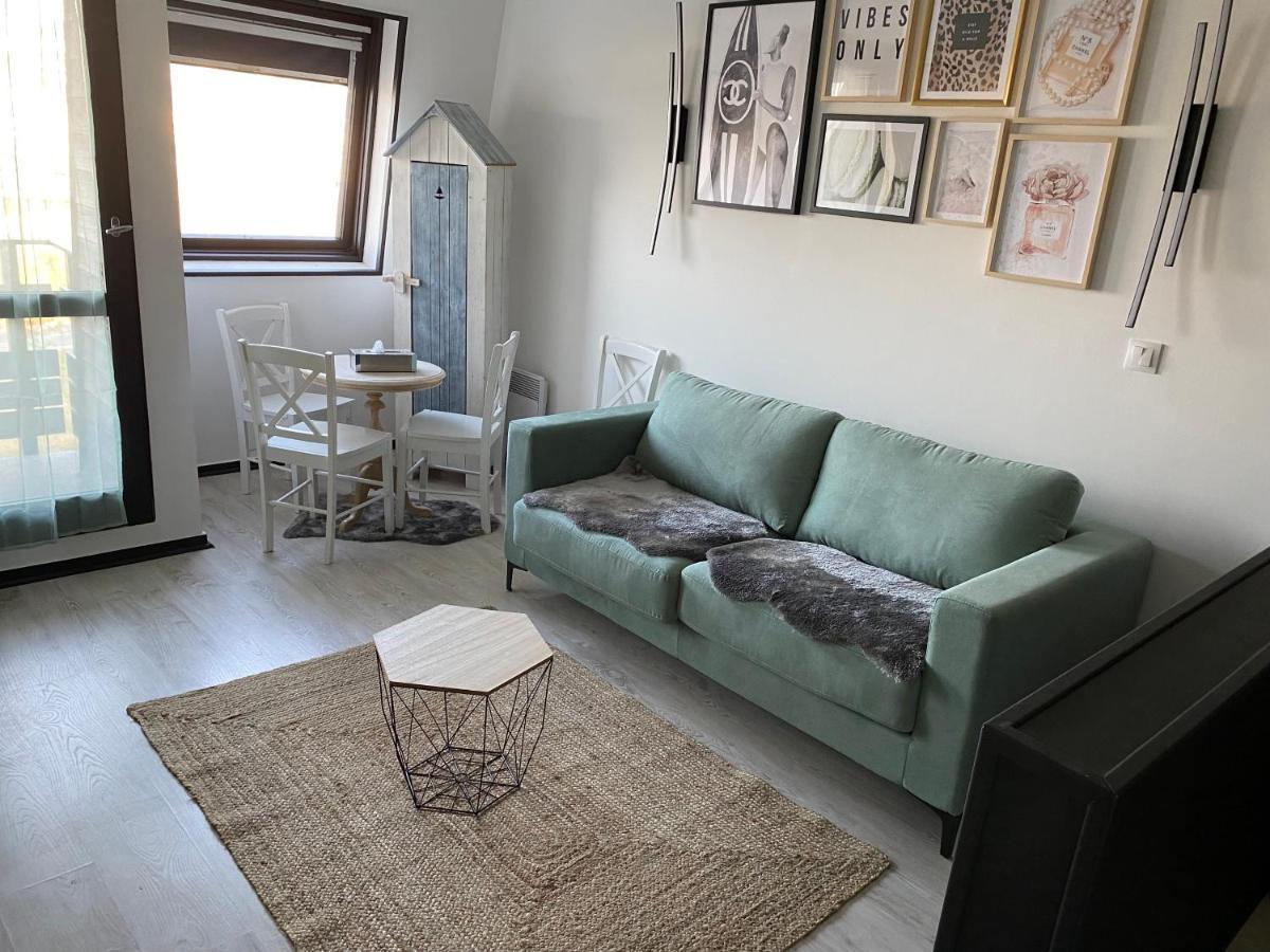 Marina De Deauville Place-Inn מראה חיצוני תמונה